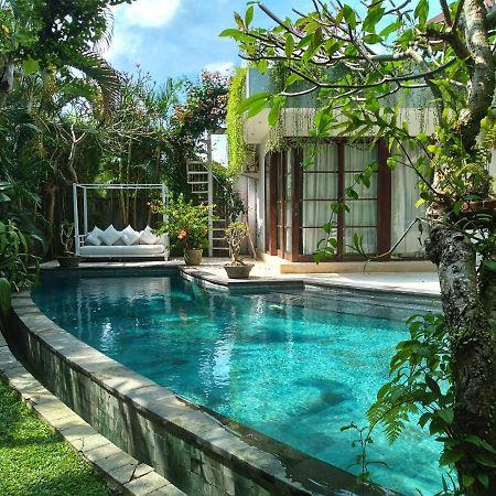 Villa Sahaja เกอโรโบกัน ภายนอก รูปภาพ
