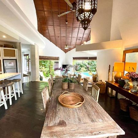 Villa Sahaja เกอโรโบกัน ภายนอก รูปภาพ