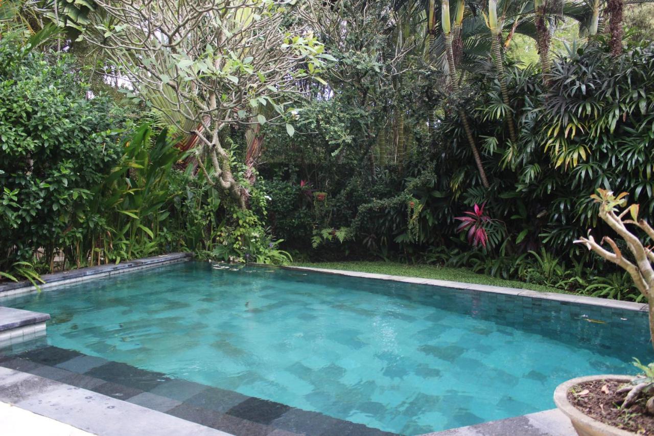 Villa Sahaja เกอโรโบกัน ภายนอก รูปภาพ