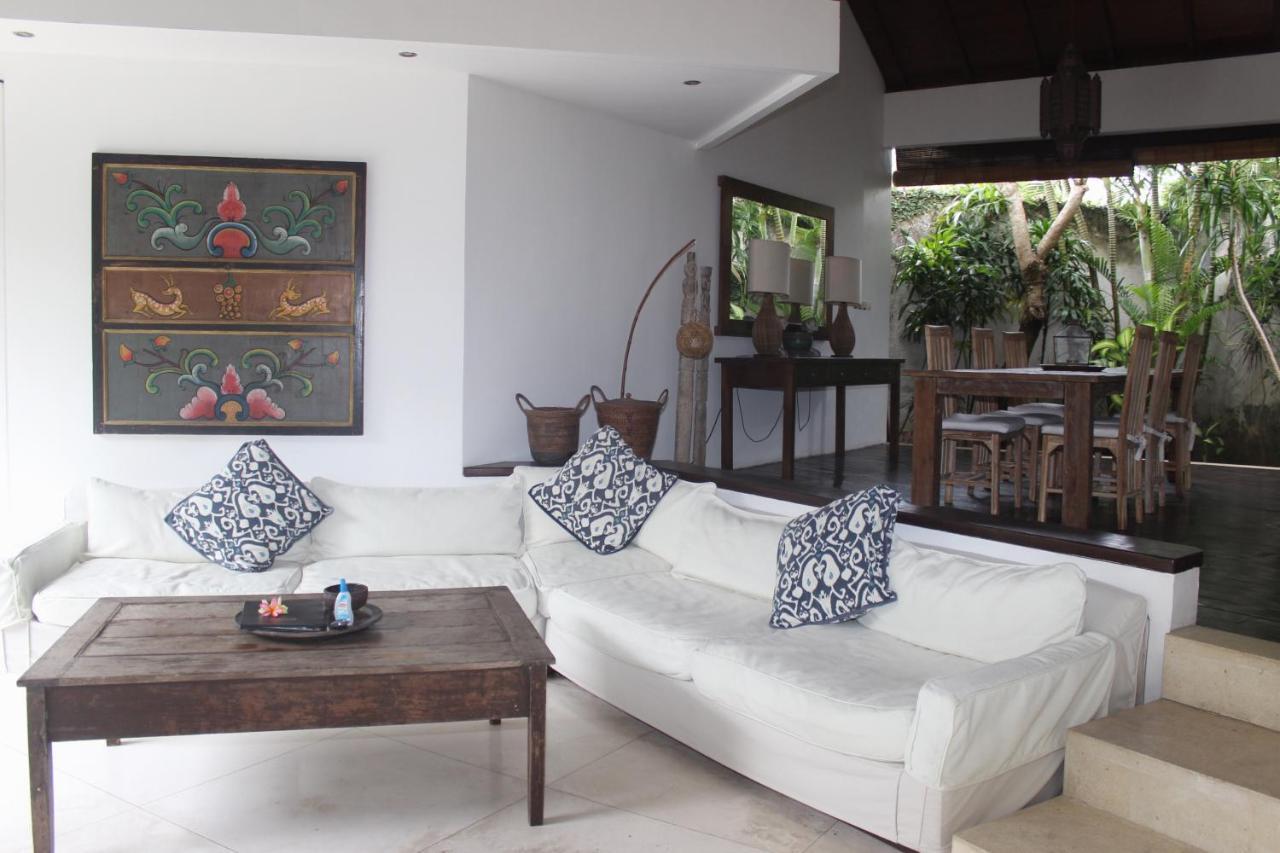 Villa Sahaja เกอโรโบกัน ภายนอก รูปภาพ