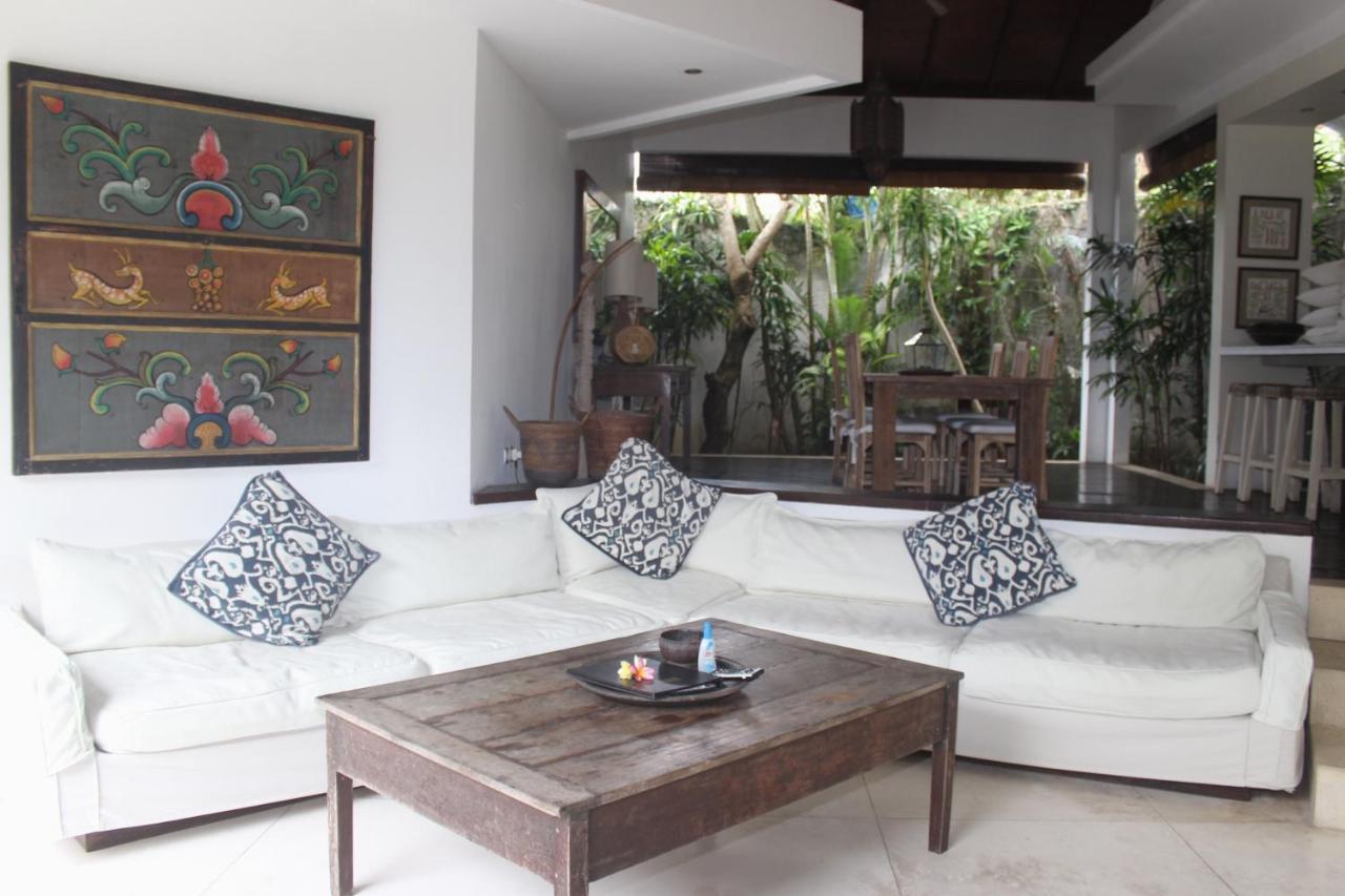 Villa Sahaja เกอโรโบกัน ภายนอก รูปภาพ