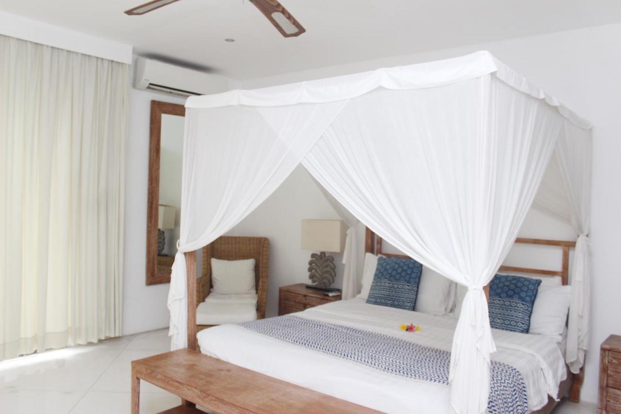 Villa Sahaja เกอโรโบกัน ภายนอก รูปภาพ