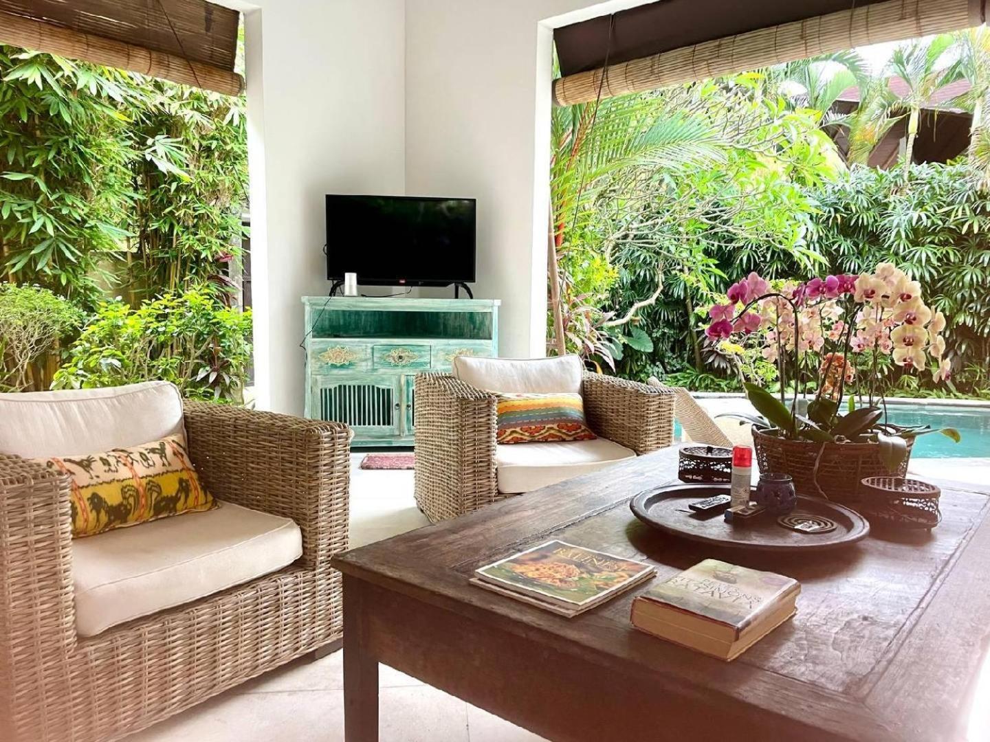 Villa Sahaja เกอโรโบกัน ภายนอก รูปภาพ
