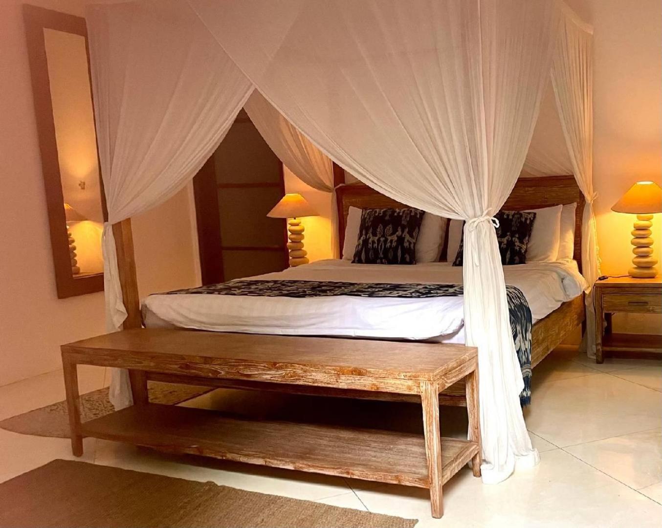 Villa Sahaja เกอโรโบกัน ภายนอก รูปภาพ